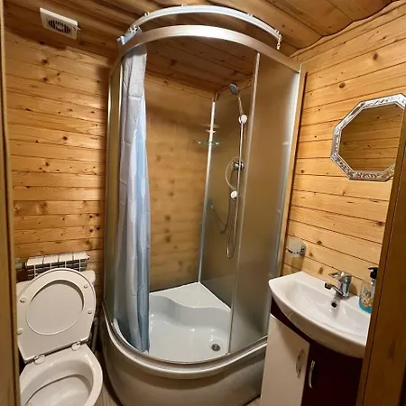 лісова тиша сімейні номера Alojamento de Turismo Selvagem Synevyrsʼka Polyana